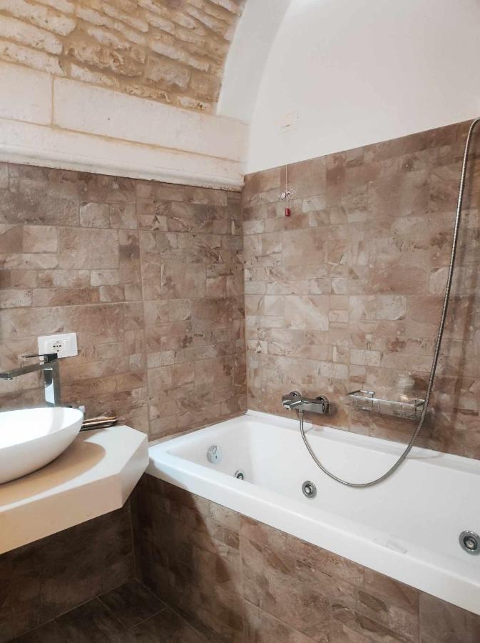 Apartamento Il Plebiscito Luxury Loft Fronte Basilica Martina Franca Exterior foto
