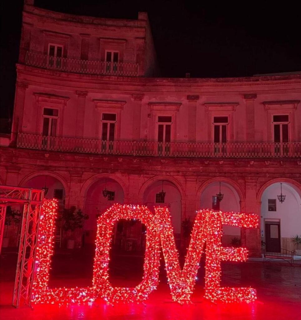 Apartamento Il Plebiscito Luxury Loft Fronte Basilica Martina Franca Exterior foto